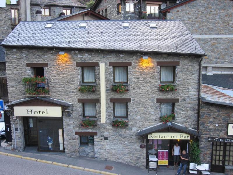 Micolau Hotel 2*